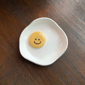 Egg Trinket Dish or Ash Tray